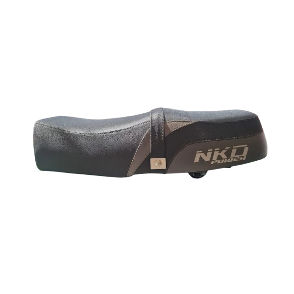 Cojín de Moto NKD Power con acabado tipo carbono