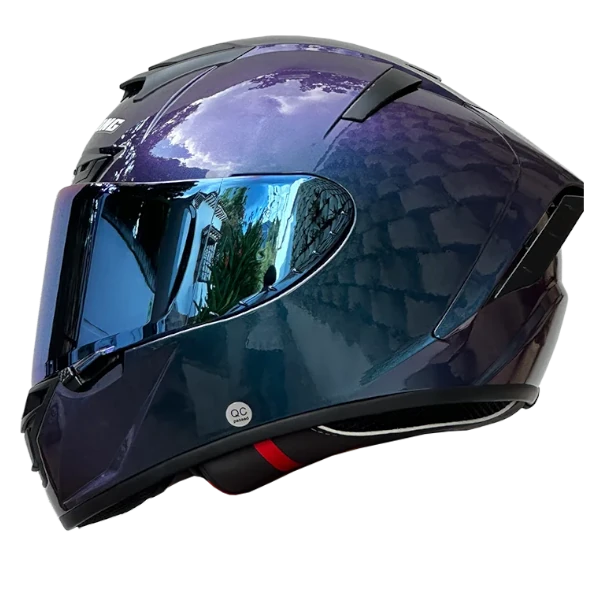 Casco Xtrong XTR 326 SOLID con diseño sólido y protección integral.