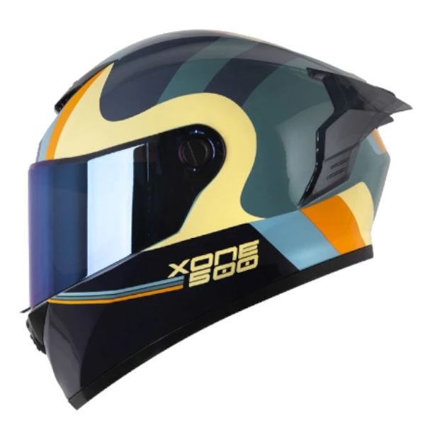 Casco integral X-500 RS Laminyura color verde beige para motociclista con diseño aerodinámico y alta protección